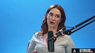 ВВЕРХ: как женщины испытывают оргазм с удивительной Сири Даль! СОЛЬНАЯ ЖЕНСКАЯ МАСТУРБАЦИЯ! ПОЛНАЯ СЦЕНА - порно видео