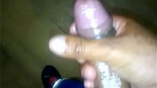 думая об Эстер тигрица - порно видео