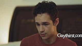 Стокгольмский синдром вернул его обратно - порно видео