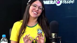 Я люблю пить все молоко - Алин Лари - порно видео