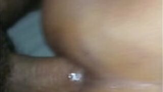 Освобождение задницы - порно видео